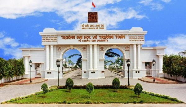 Điểm chuẩn trường Đại học Võ Trường Toản năm 2021