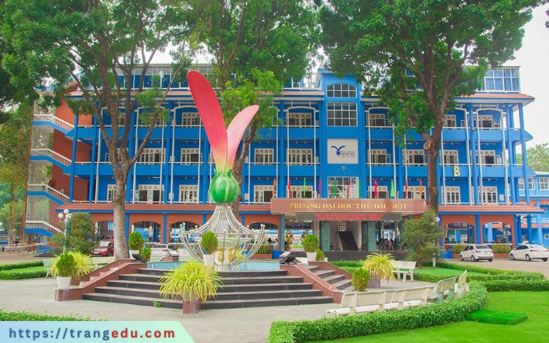 truong dai hoc thu dau mot tuyen sinh