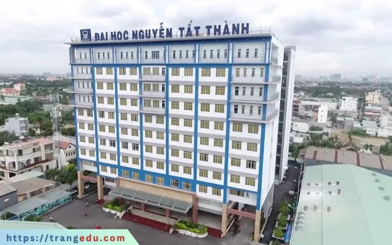 dai hoc nguyen tat thanh tuyen sinh