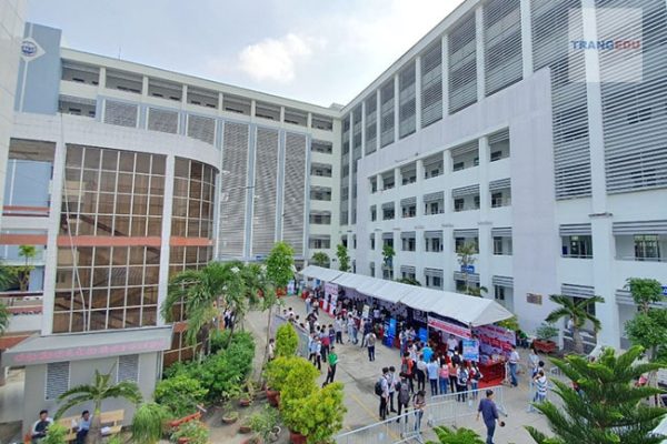 Tin tuyển sinh Đại học Kỹ thuật - Công nghệ Cần Thơ 2022