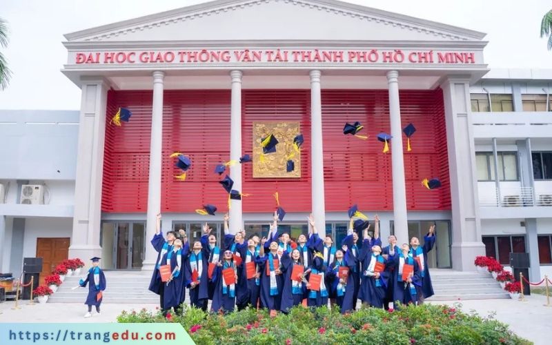 vi sao nen chon uth