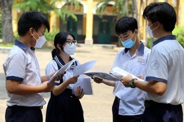 các trường công bố điểm chuẩn học bạ 2022