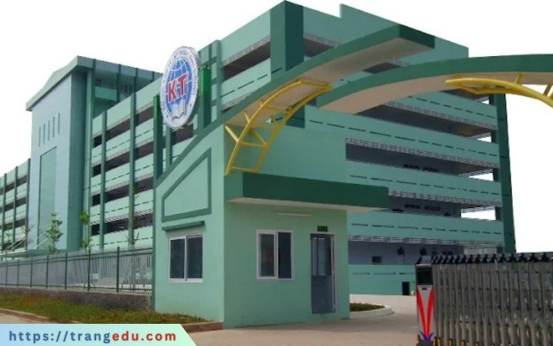 truong dai hoc kinh te ky thuat binh duong tuyen sinh
