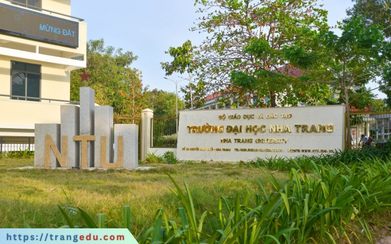 truong dai hoc nha trang tuyen sinh