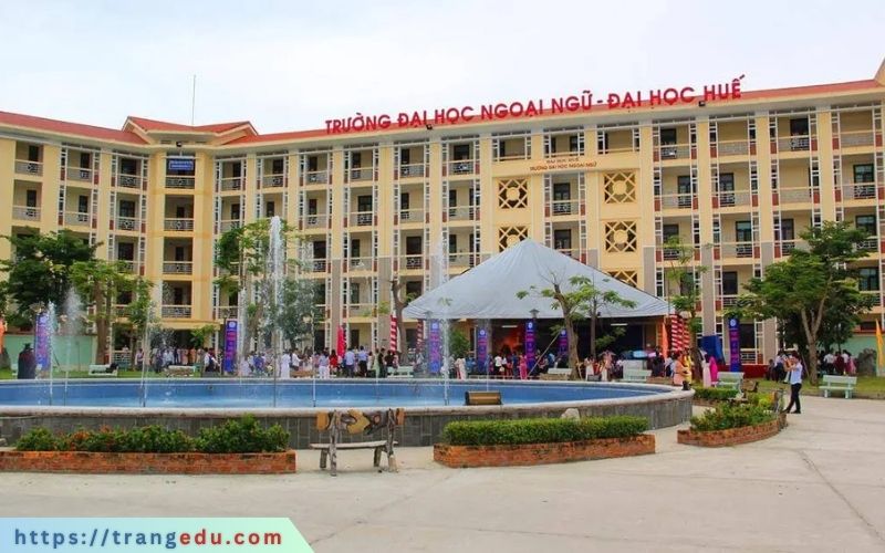 dai hoc ngoai ngu hue tuyen sinh