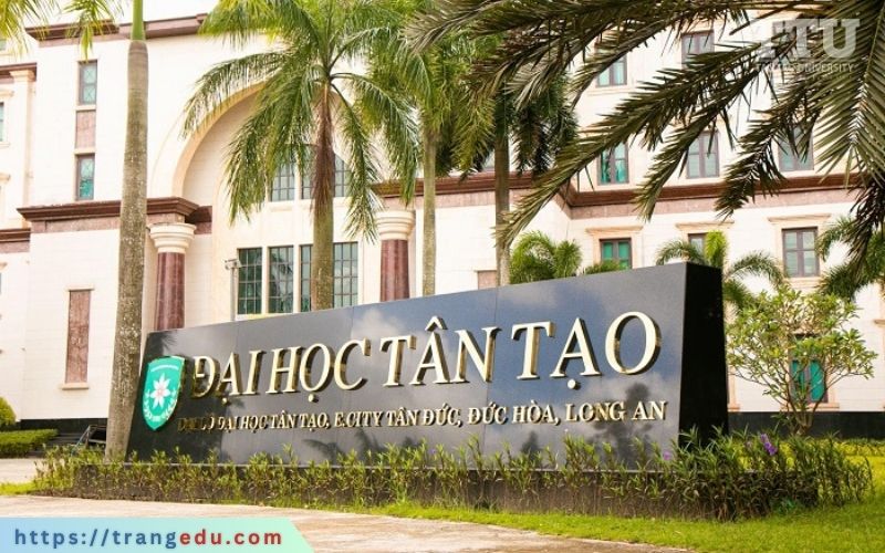 truong dai hoc tan tao tuyen sinh